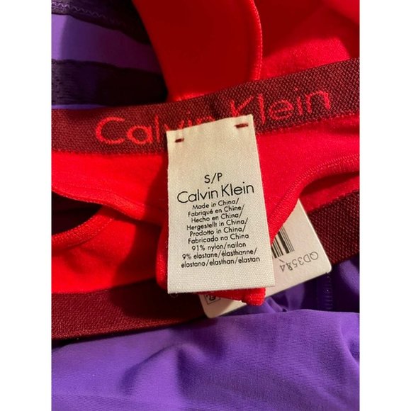 Calvin Klein Set of 2 Thongs & 1 Hipster SMALL (15-EX) - Picture 6 of 7